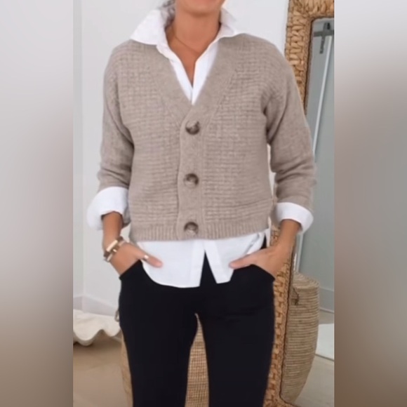 Universal Thread Button-Front Knit Cardigan - Picture 3 of 5